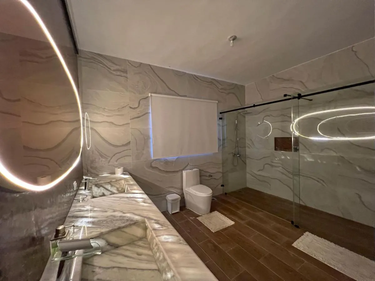 Casa Tio Sam - Villa La Romana 0*,